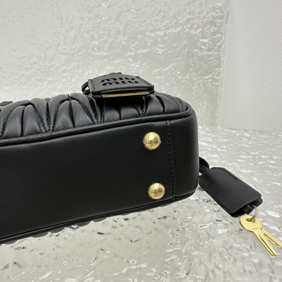 MiuMiu Vintage Too Pretty Bag-19*13*6CM