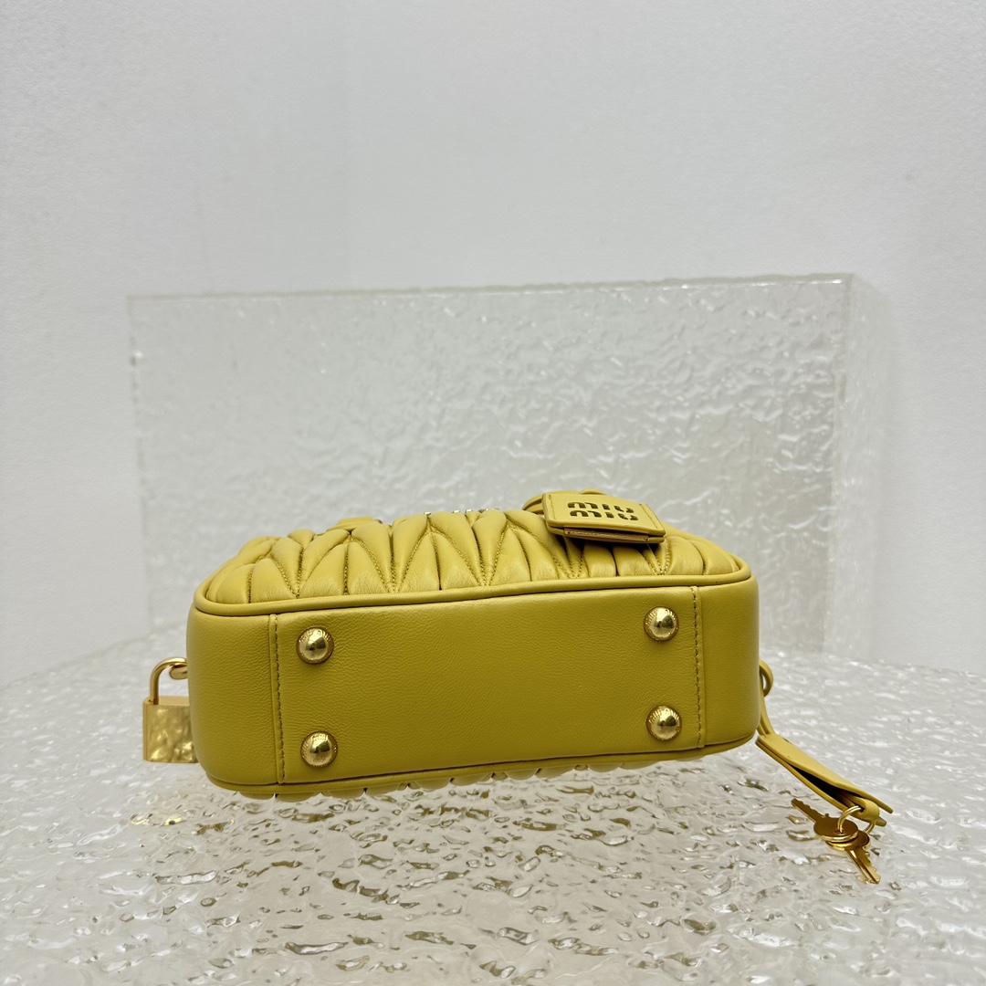 MiuMiu Vintage Too Pretty Bag-19*13*6CM