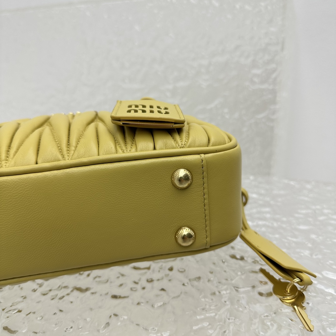 MiuMiu Vintage Too Pretty Bag-19*13*6CM