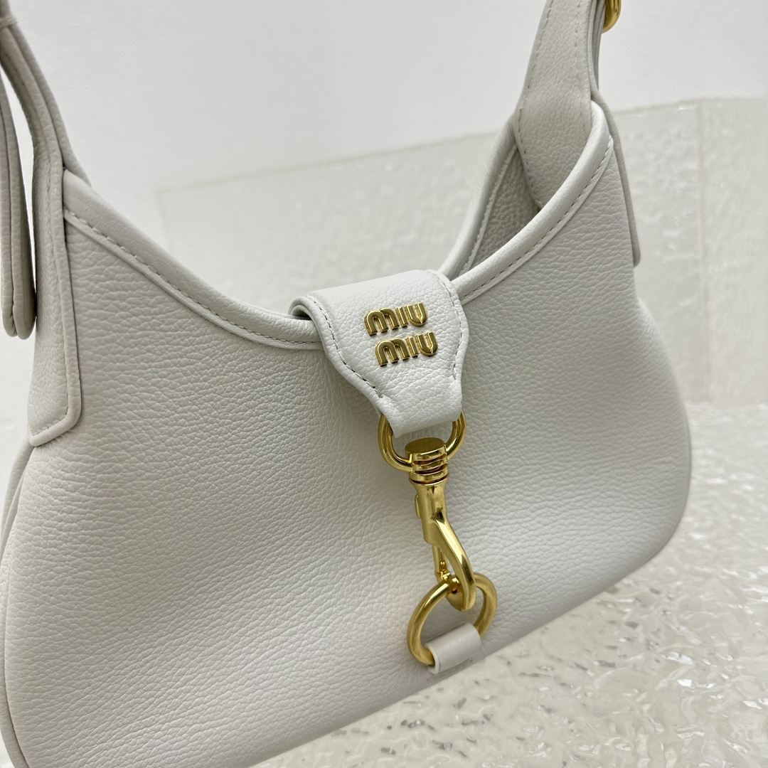 MiuMiu Hobo Tote-19*15*4CM