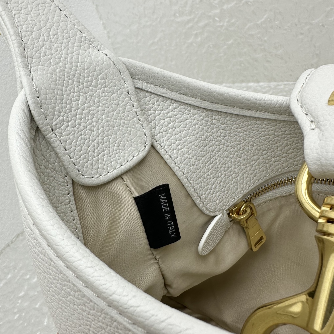 MiuMiu Hobo Tote-19*15*4CM