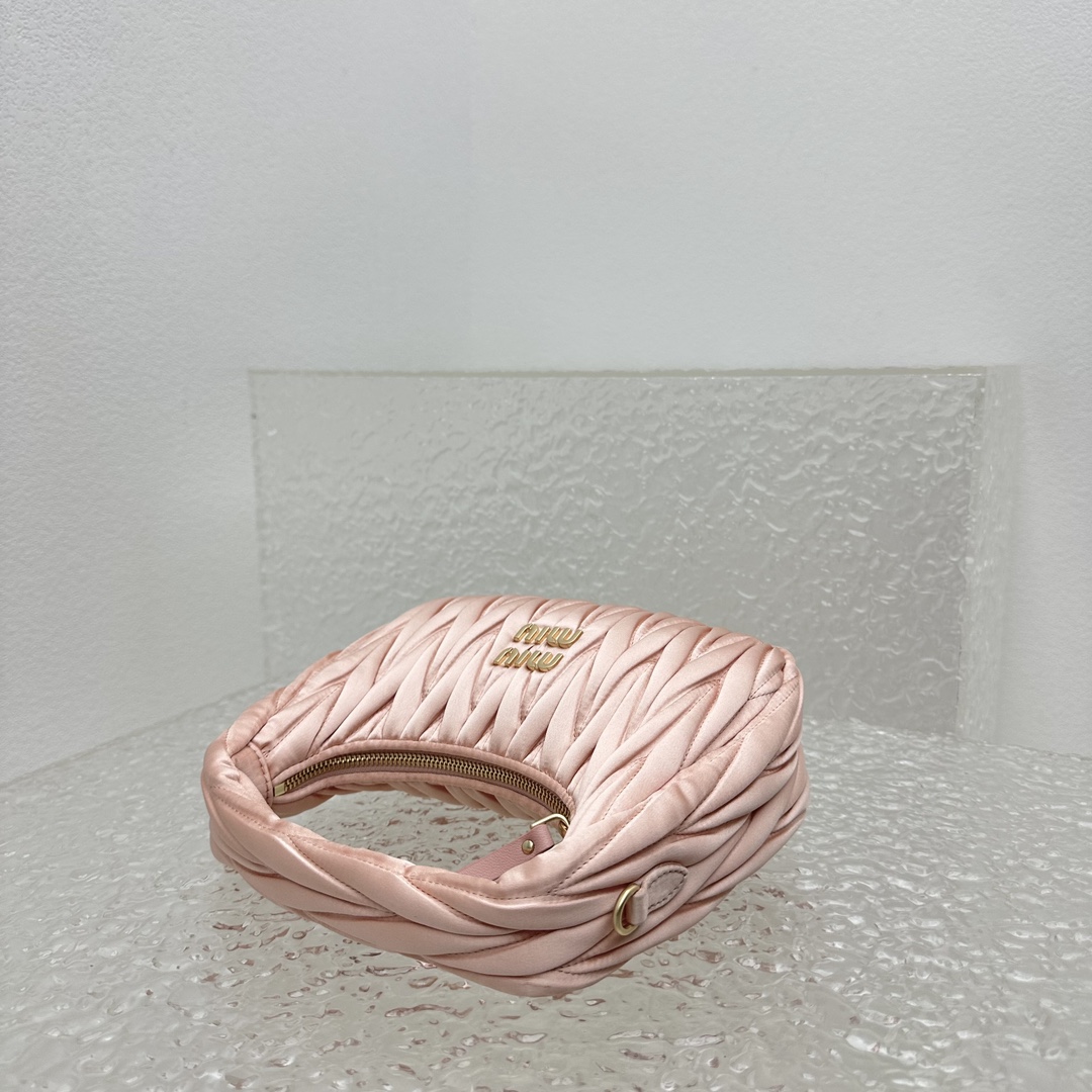 MiuMiu Wander Hobo Bag-20*6*17CM