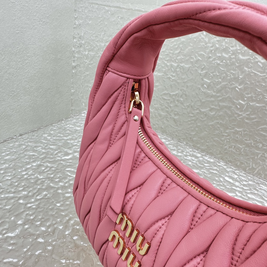 MiuMiu Wander Hobo Bag-20*6*17CM