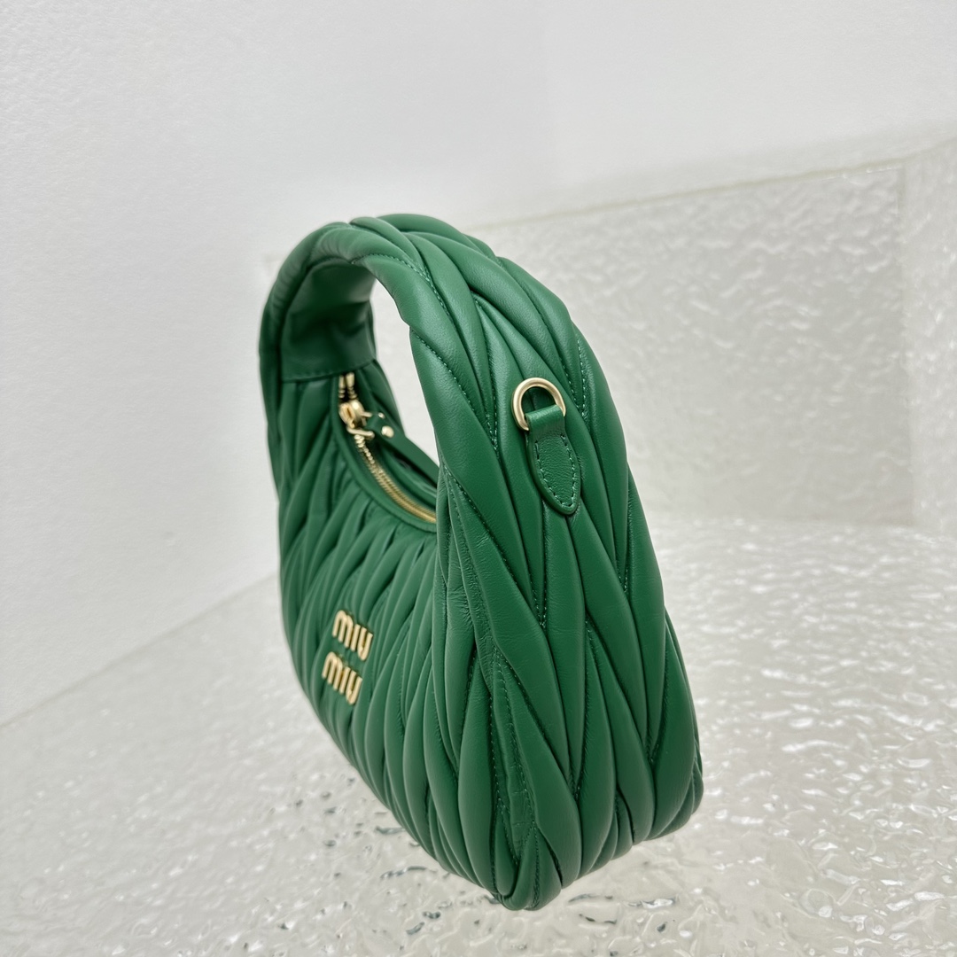 MiuMiu Wander Hobo Bag-20*6*17CM