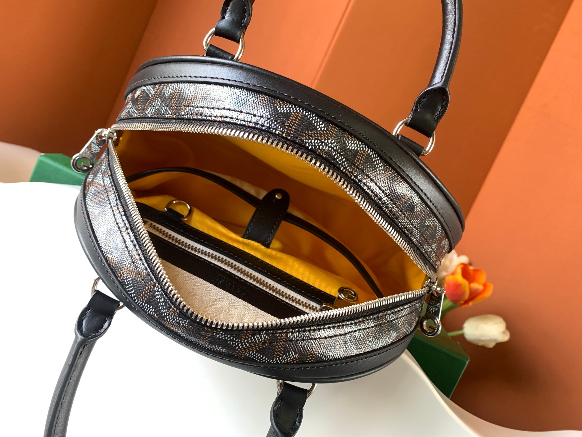 Go*ard vintage bag-26.5x8x17cm