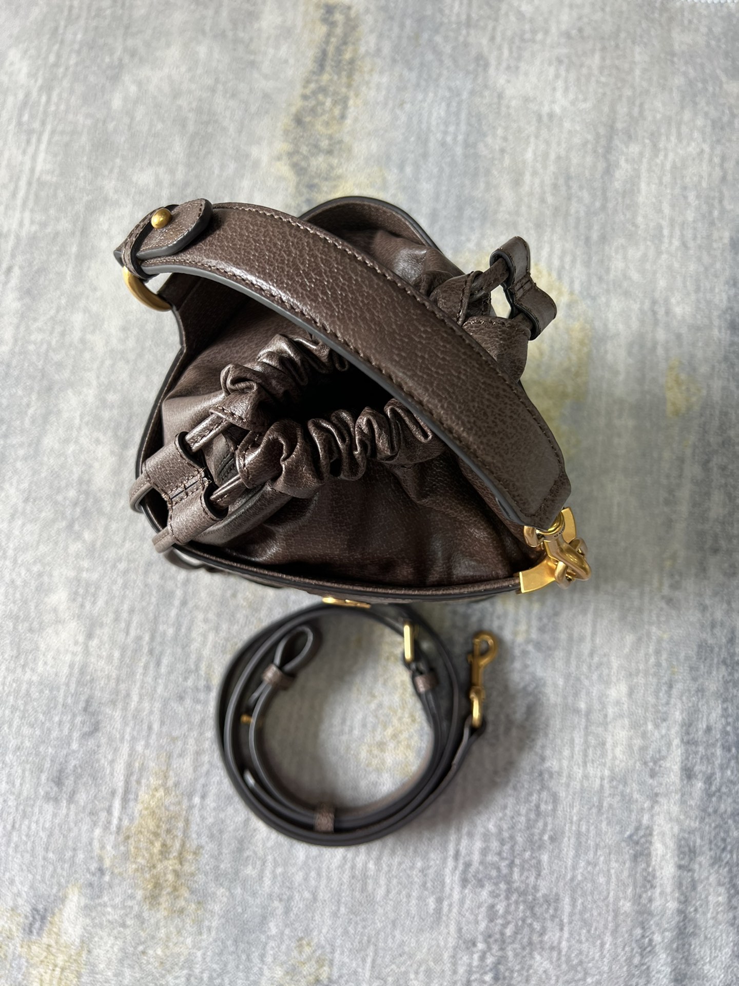 G*u*i tote 2023-18*16*15cm