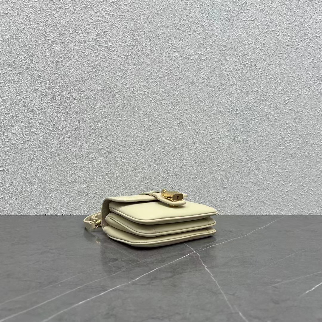 Celin Mini Tabou Clutch On Strap-16×3.5×12.5CM