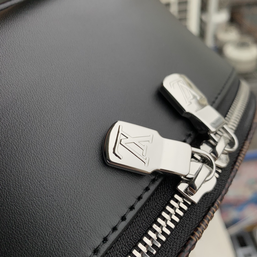 l**is V*t*n josh backpack-32*40*13cm