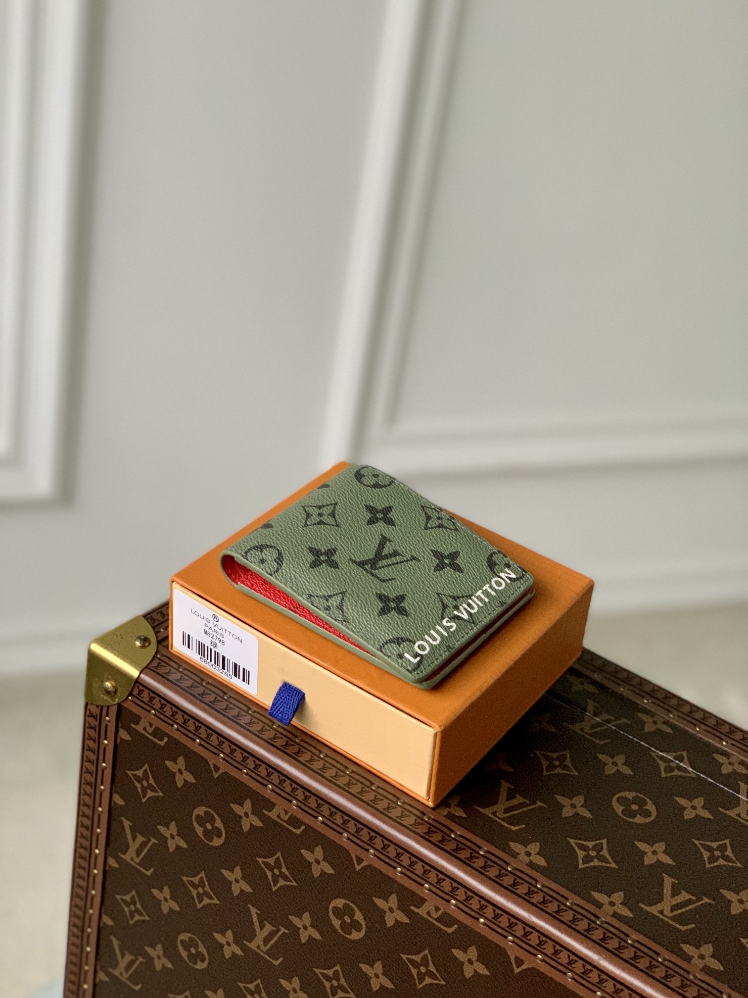 l**is V*t*n slender wallet-m62294-11*9*2cm