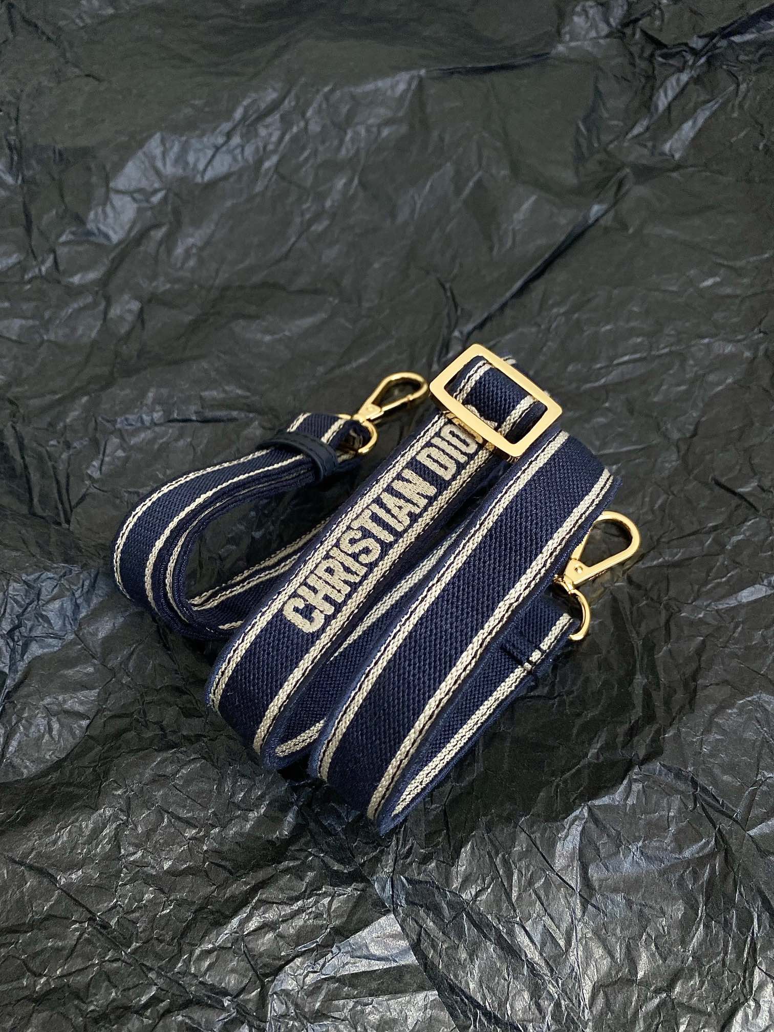 D*or small book tote-36.5cm