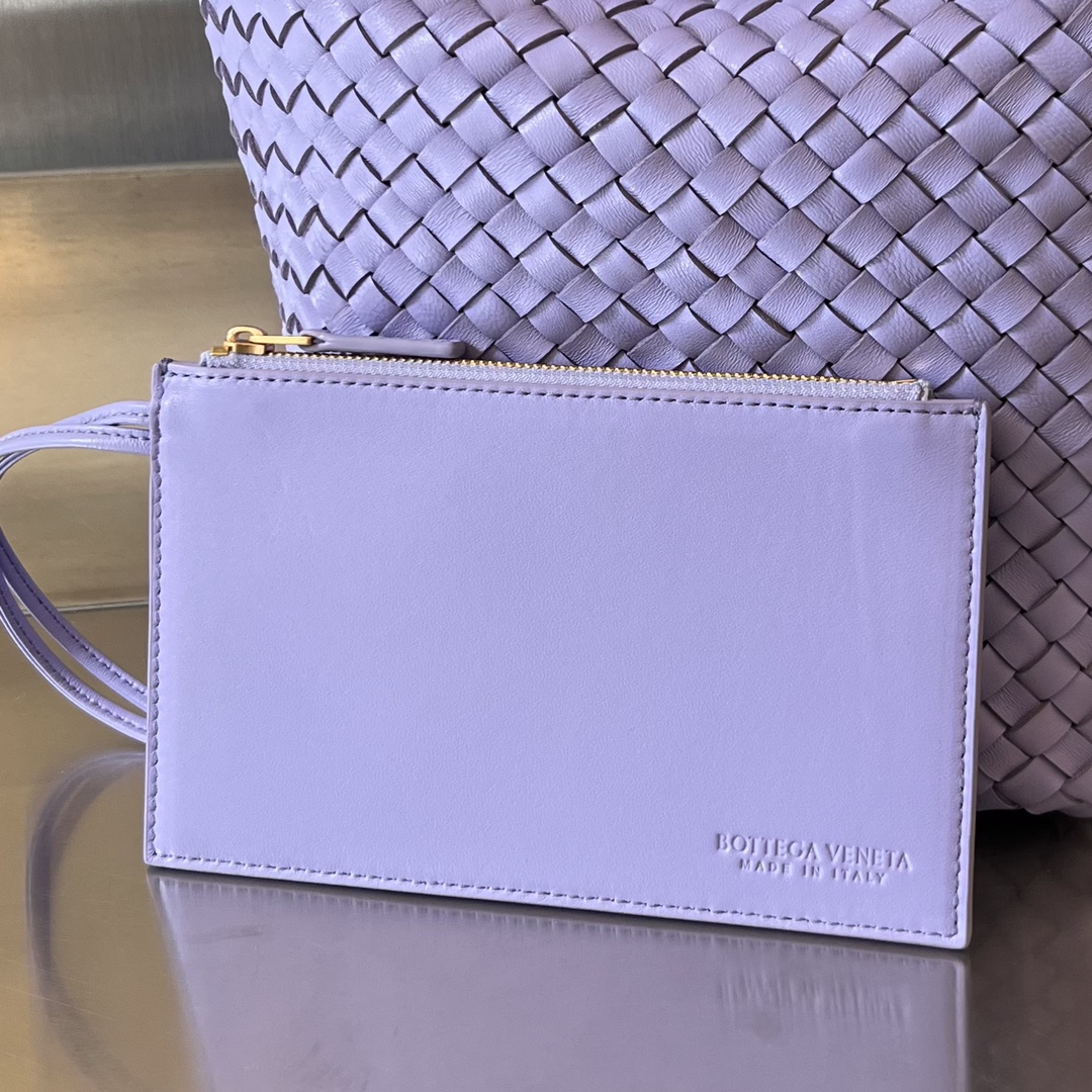 Bo*te*ga ve*ne*ta cabat bucket-35.5x21x13cm