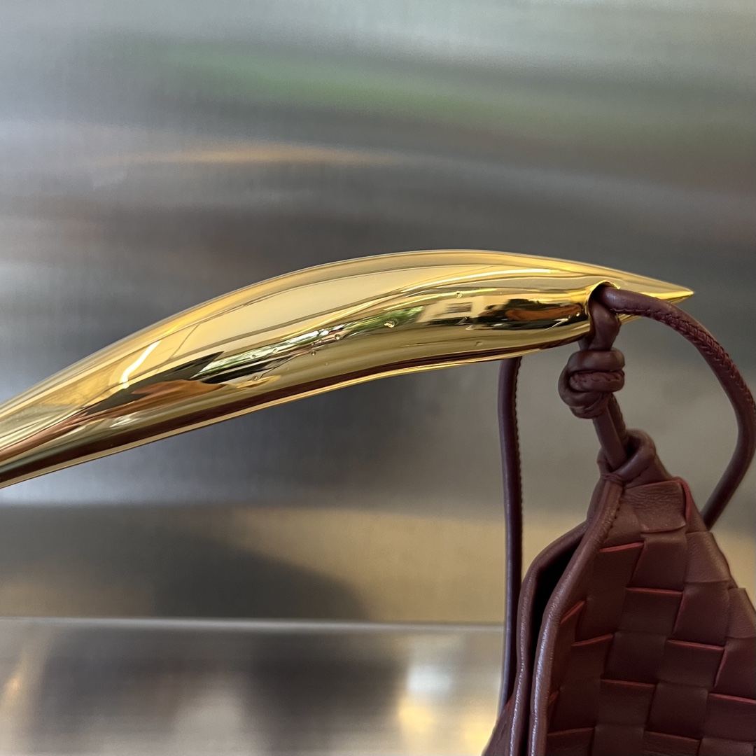 Bo*te*ga ve*ne*ta sardine bag-39x31x12cm