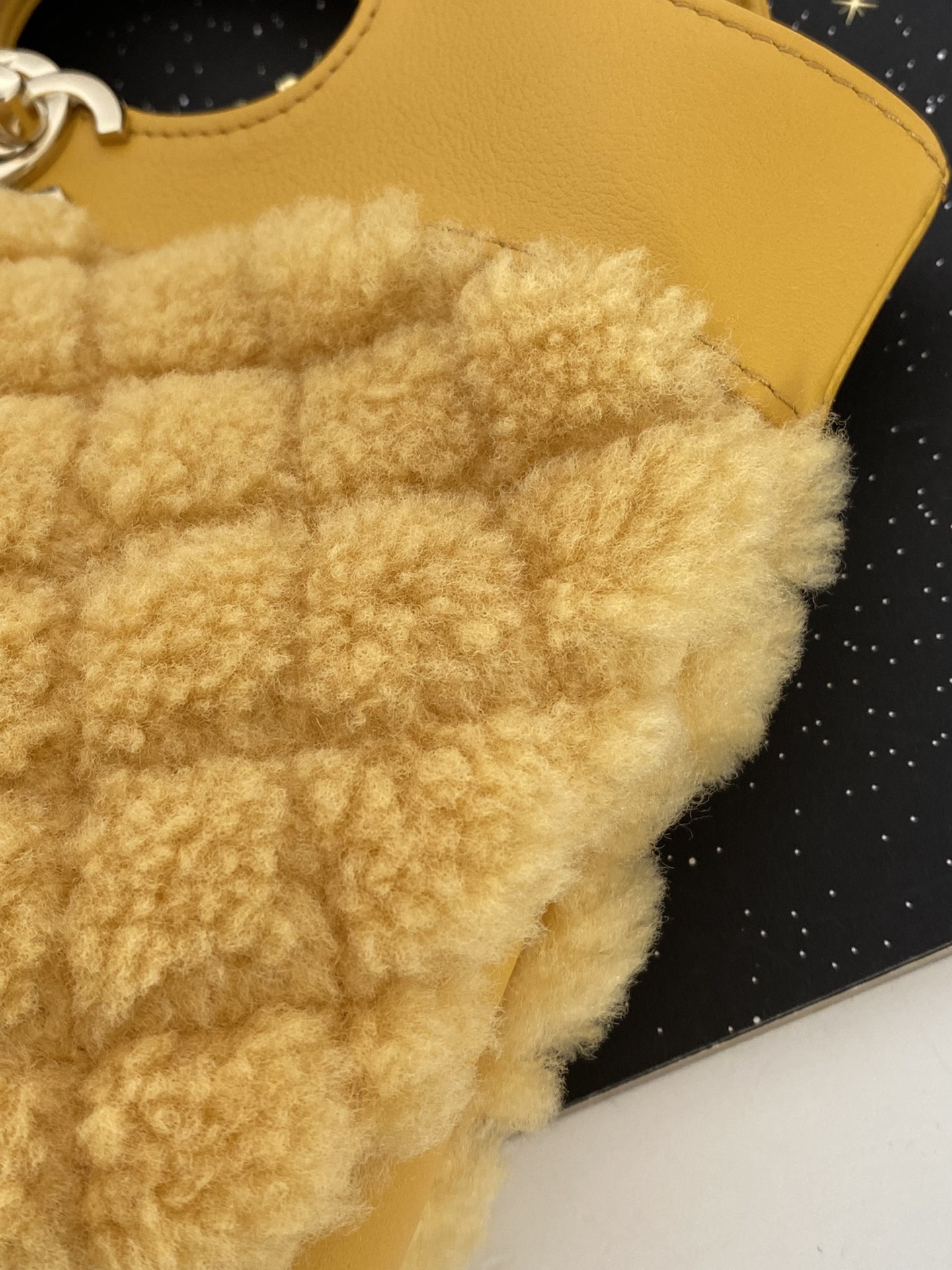 Ch@nel Mini 31 Bag-22*23*5.5CM