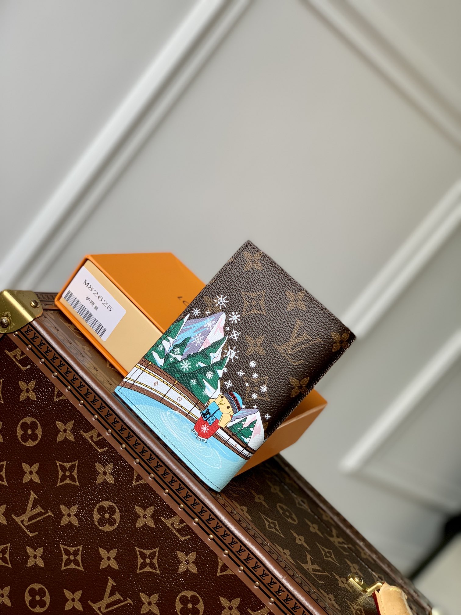 l**is V*t*n passport card holder-14*10.5cm