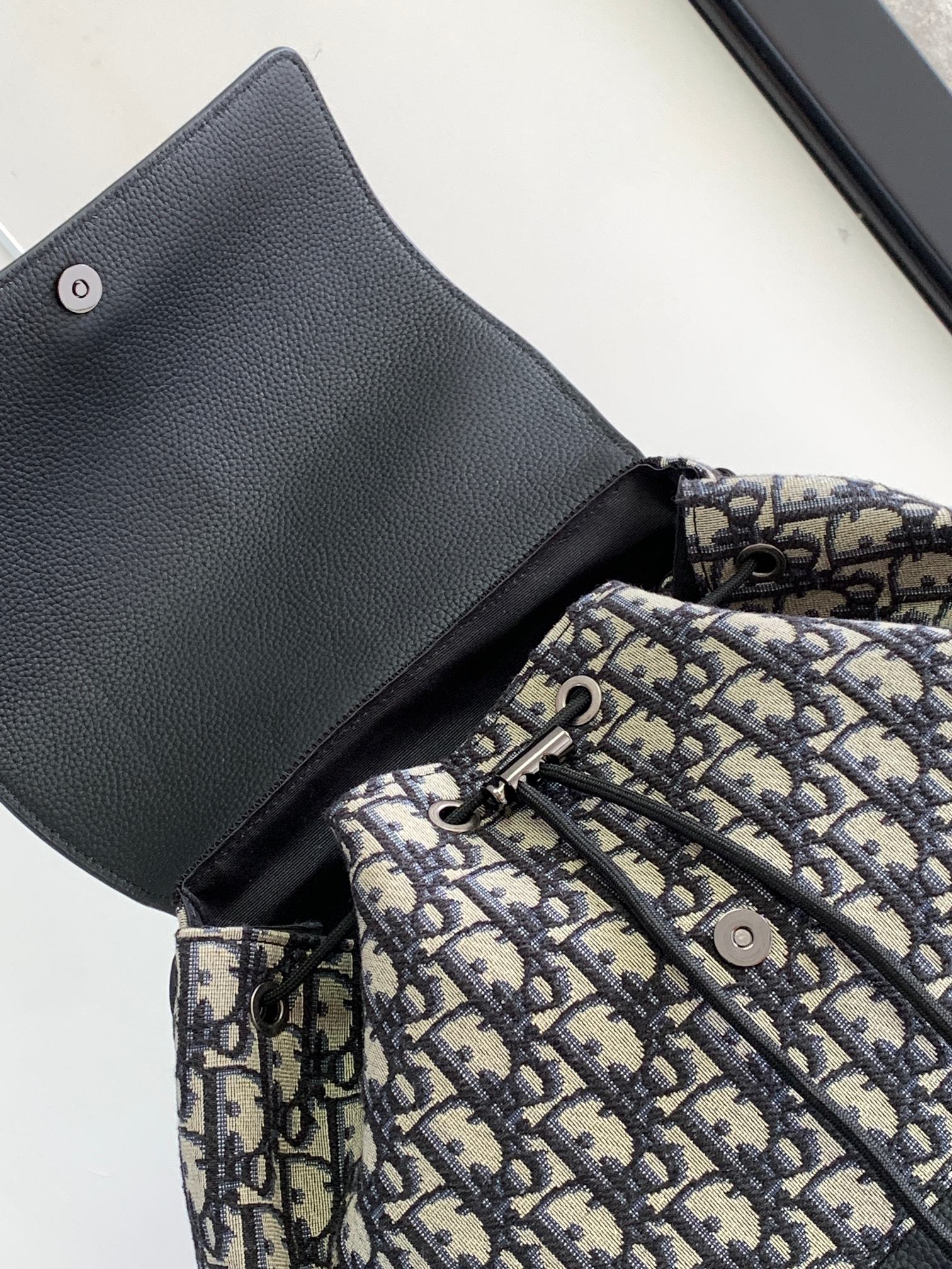 D*or motion backpack-31*38*11cm