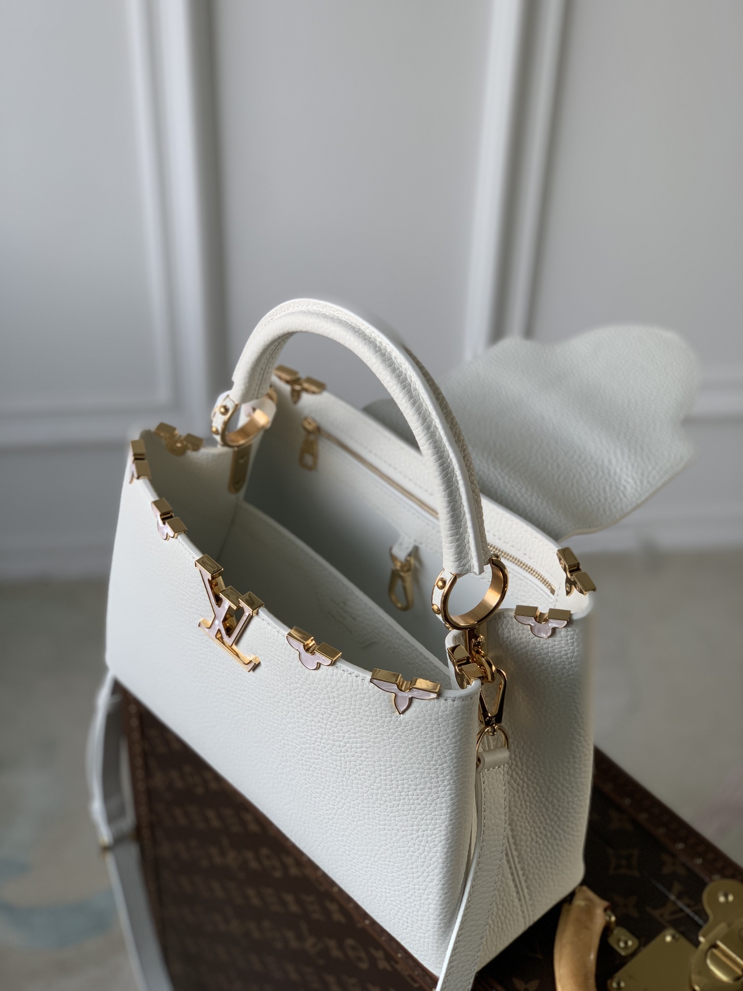 l**is V*t*n capucines bag-31.5*20*11cm