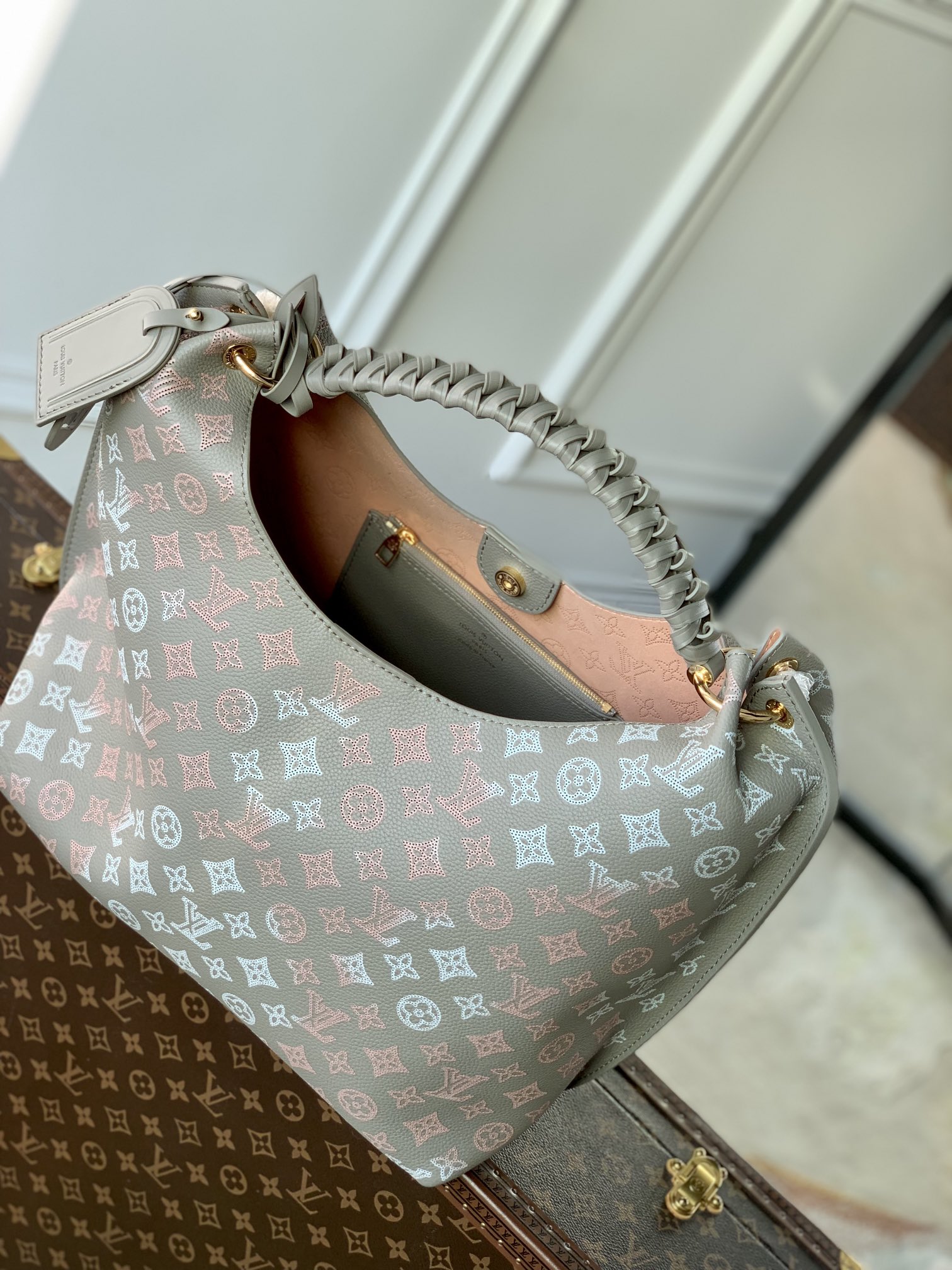l**is V*t*n carmel hobo bag-35*40*17cm