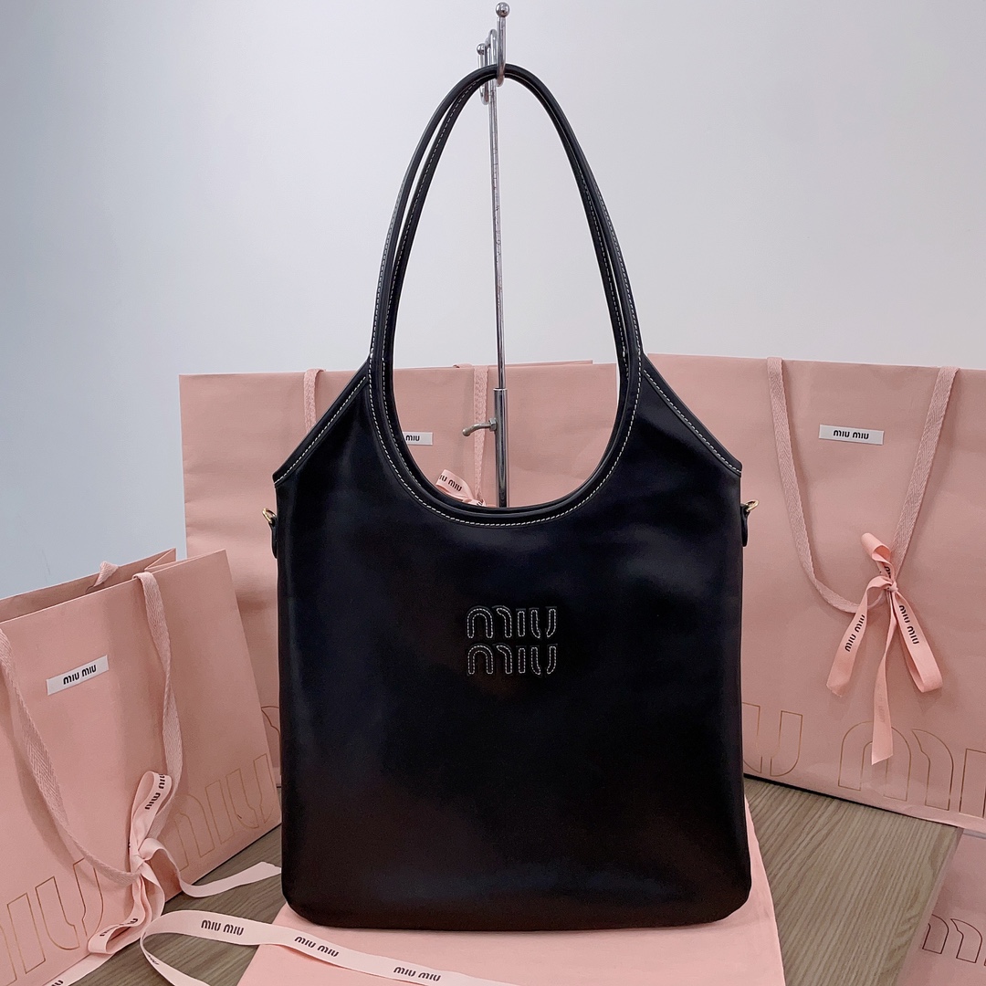 MiuMiu Tote-35*40CM