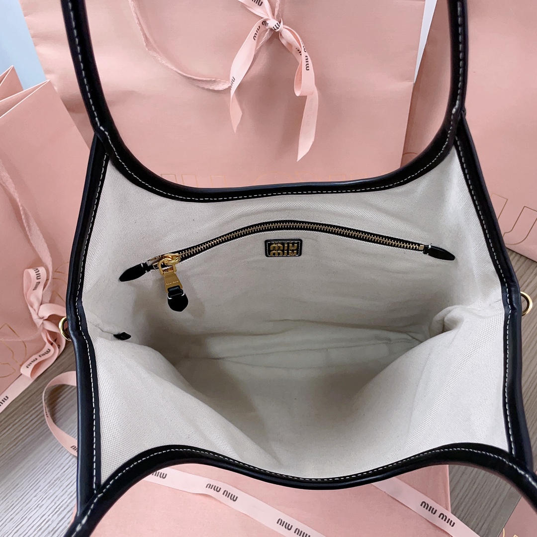 MiuMiu Tote-35*40CM