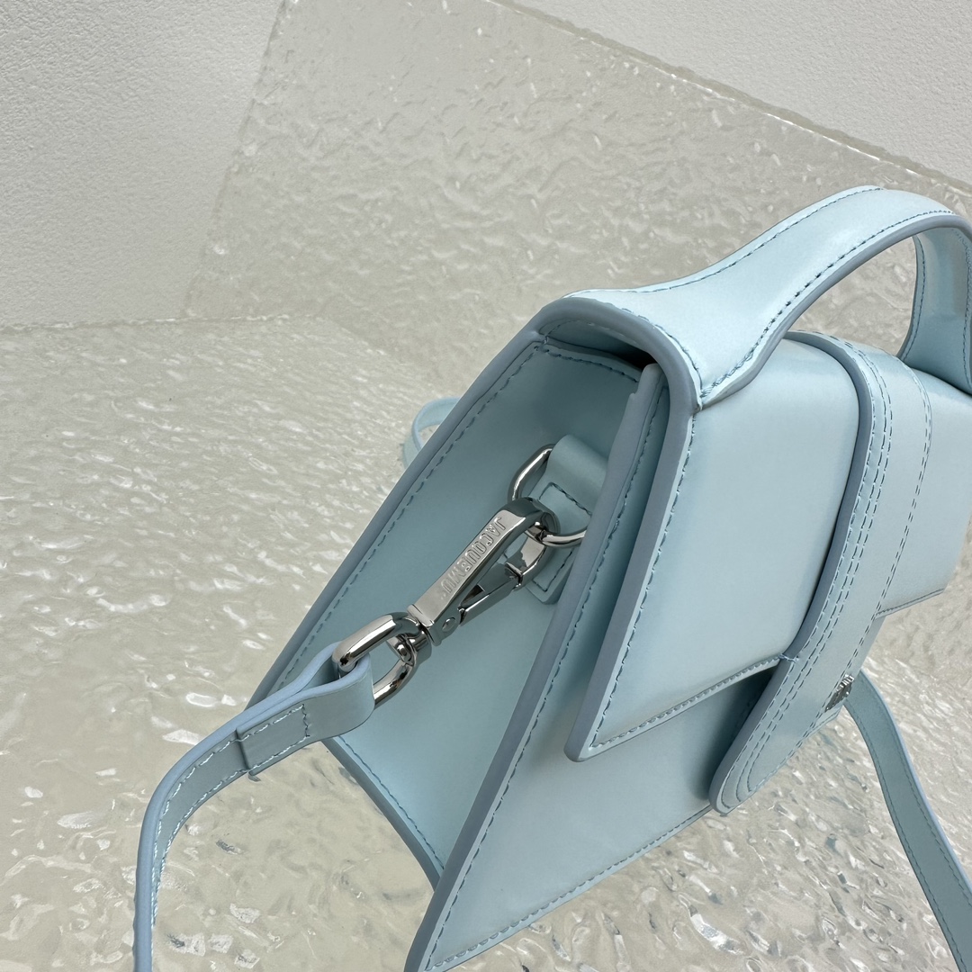 Jacquemus Large Bamnino Bag-24x13x7CM