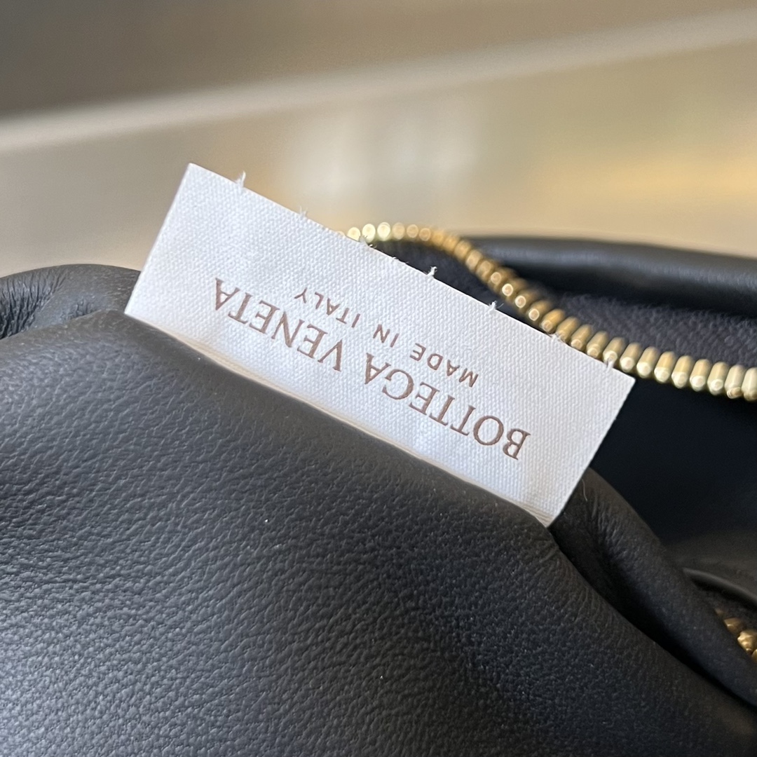 Bo*te*ga ve*ne*ta gemell bag-24.5x19x7cm