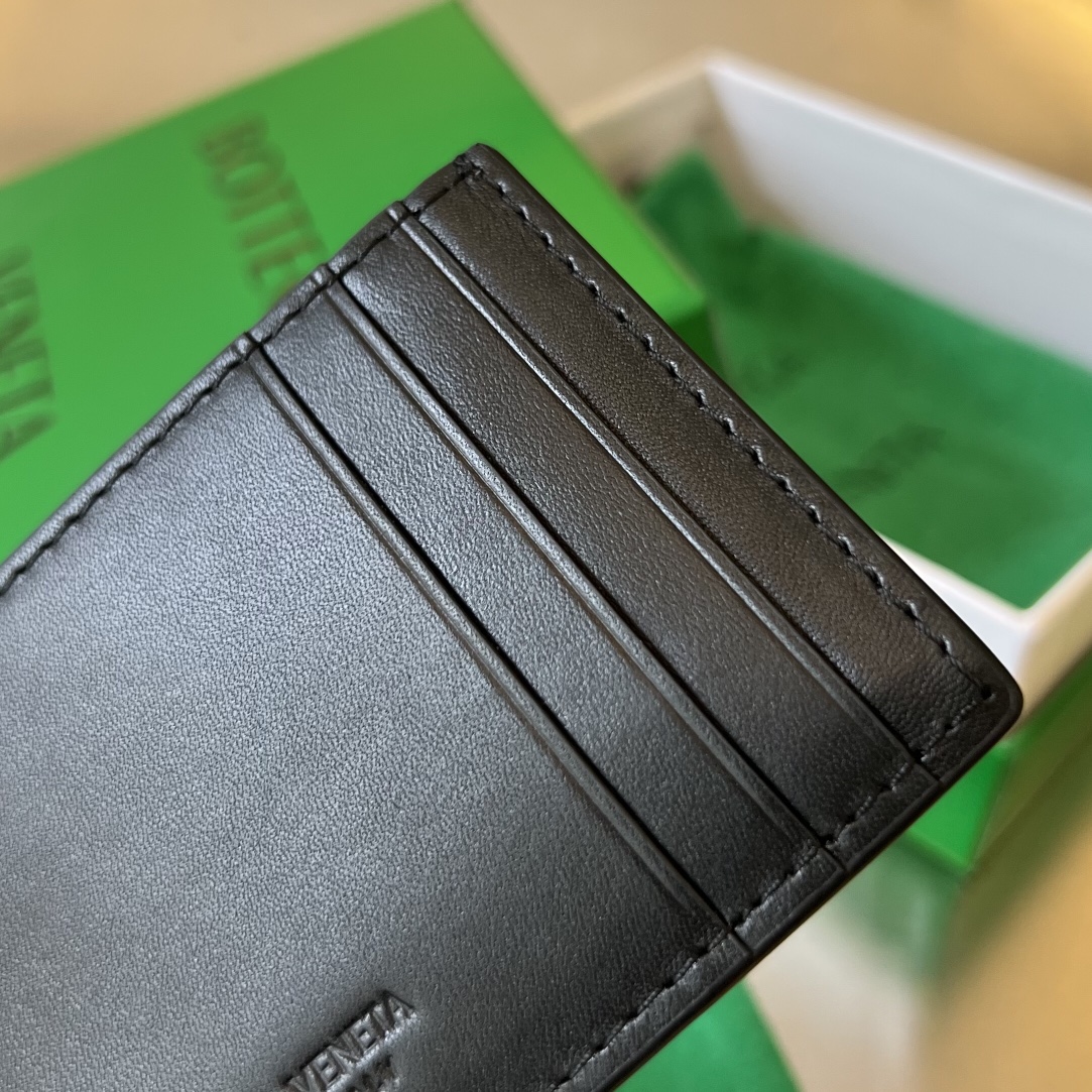 Bo*te*ga ve*ne*ta wallet-11*7.5cm