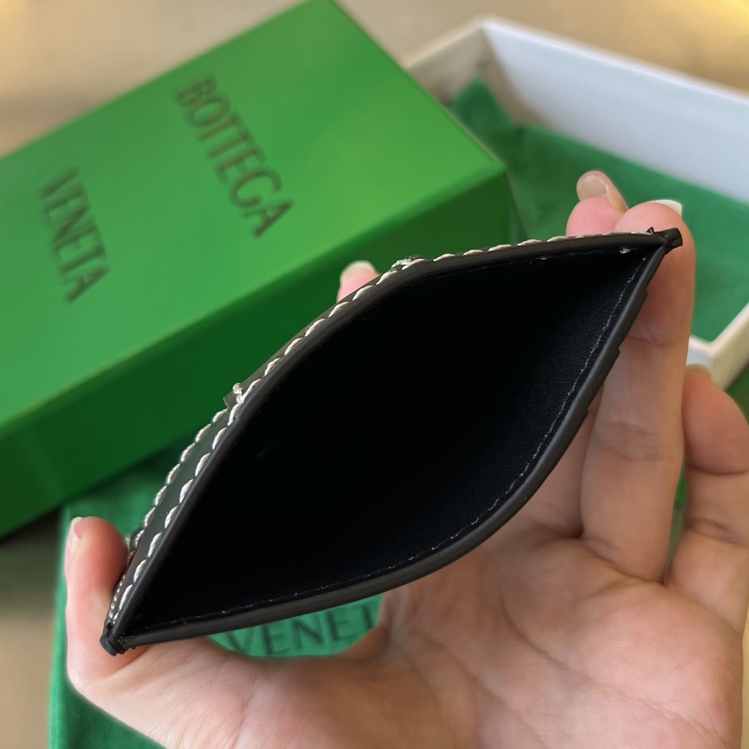 Bo*te*ga ve*ne*ta wallet-11*7.5cm