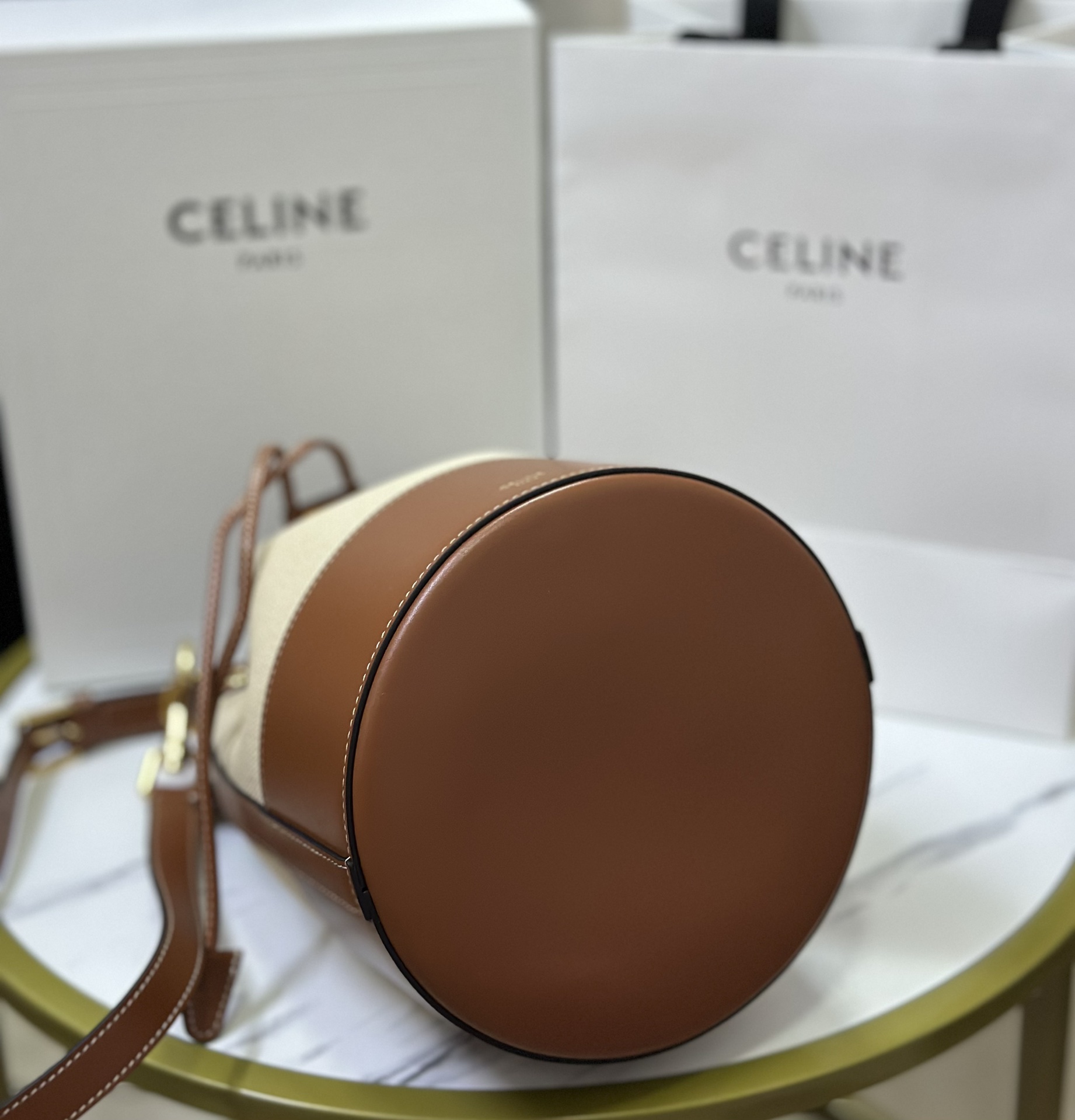 Ce**e bucket-27x18x18cm