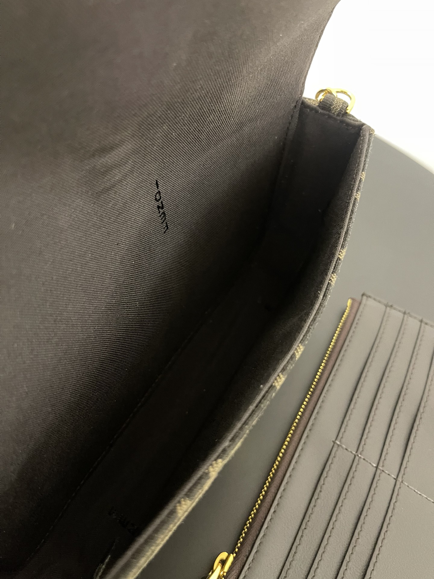 F**di graphy bag-22x5x11cm