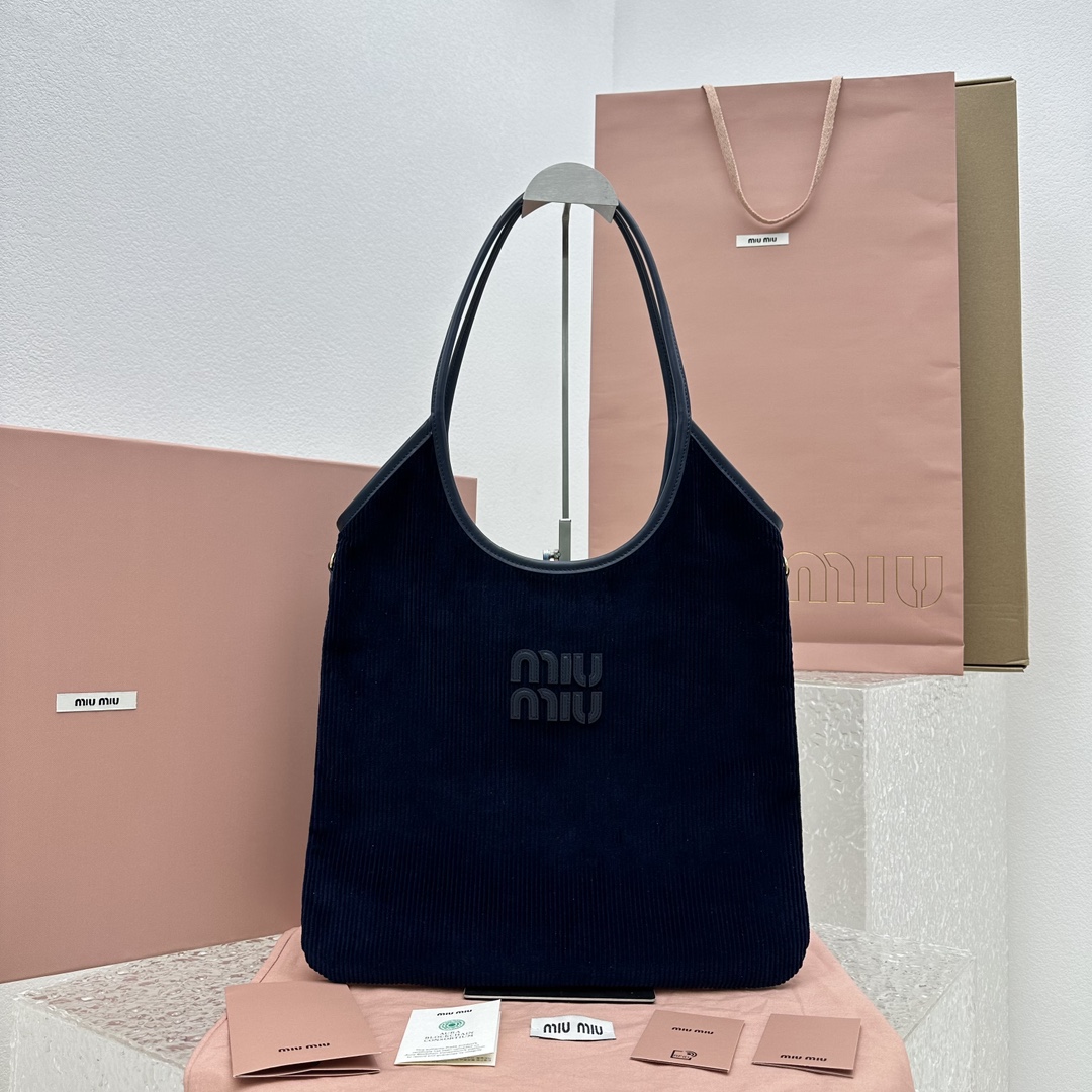 MiuMiu Tote-35*40*60CM