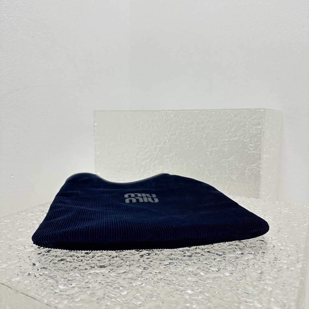 MiuMiu Tote-35*40*60CM