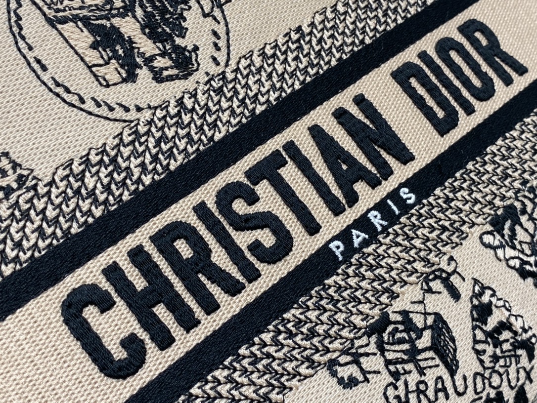 lady D*or handle bag-24cm