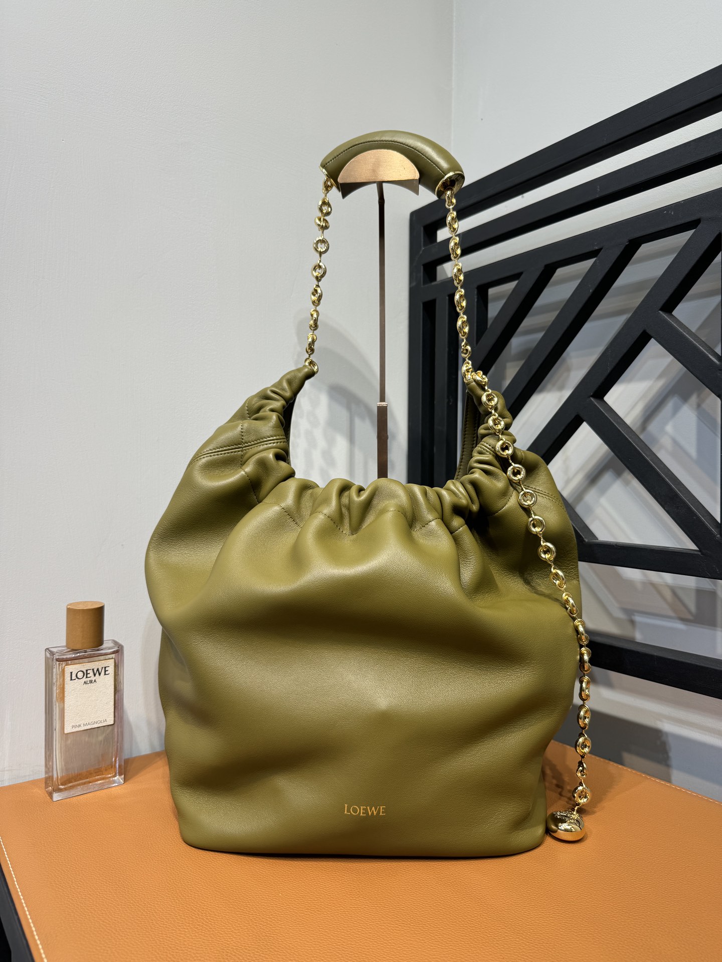 Loewe Squeeze Bag-34*33*13.5CM