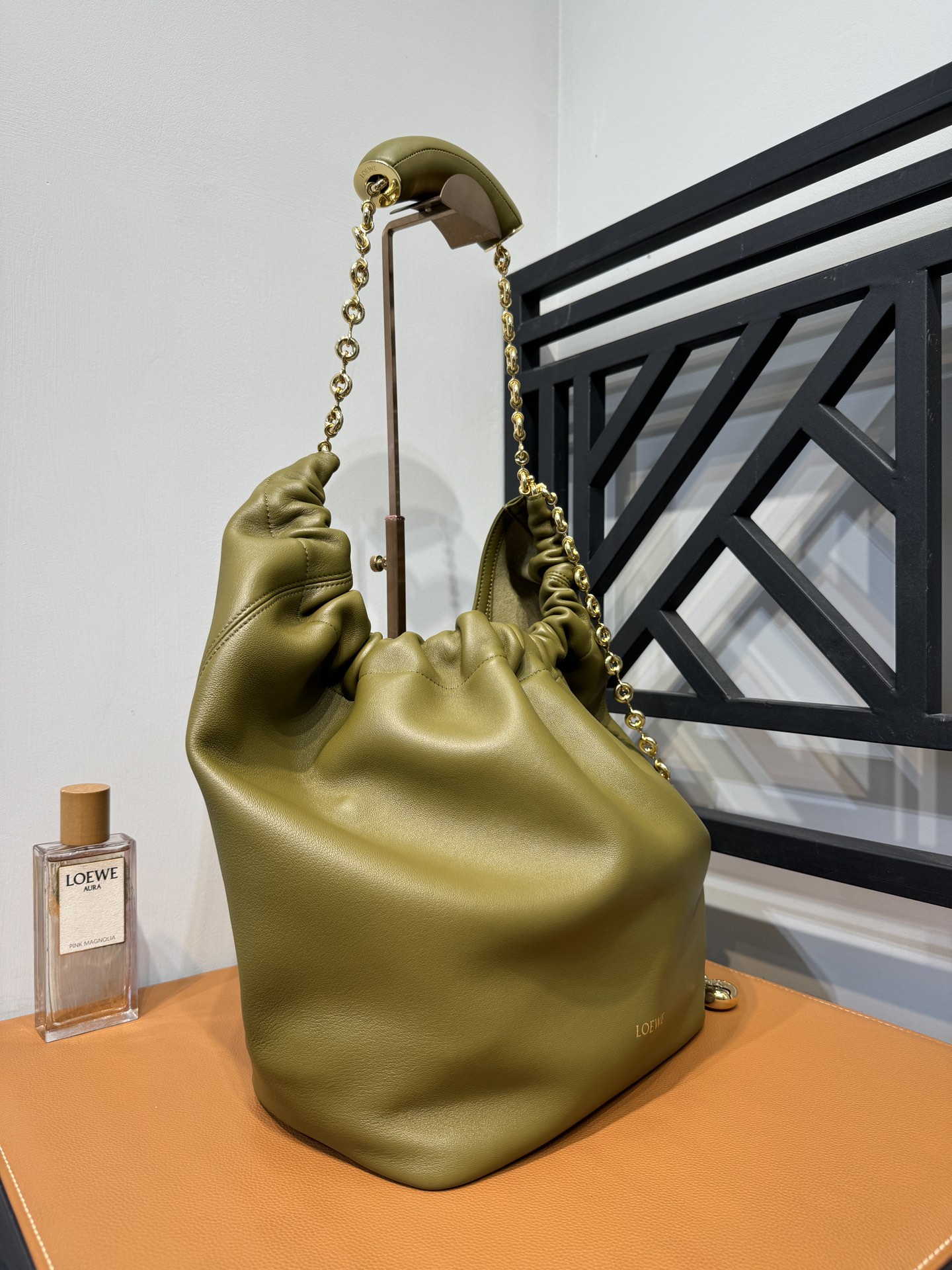 Loewe Squeeze Bag-34*33*13.5CM