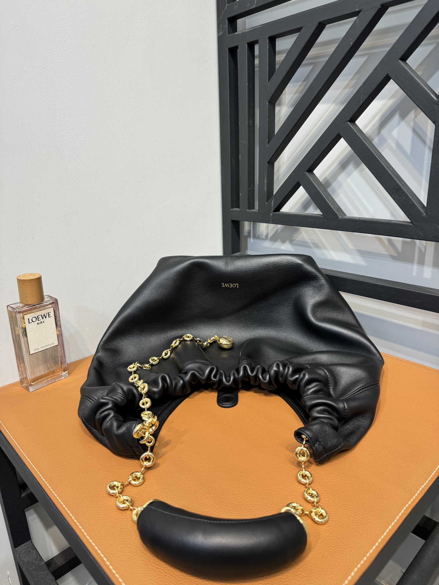 Loewe Squeeze Bag-34*33*13.5CM