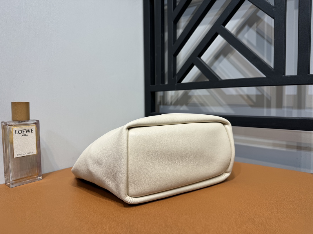 Loewe Squeeze Bag-29*24*10.5CM