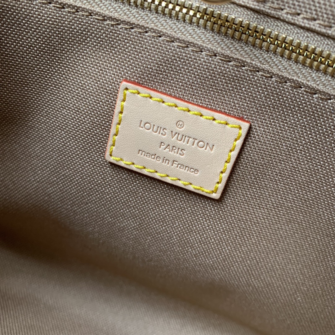 l**is V*t*n onthego handbag-25*19*11.5 cm