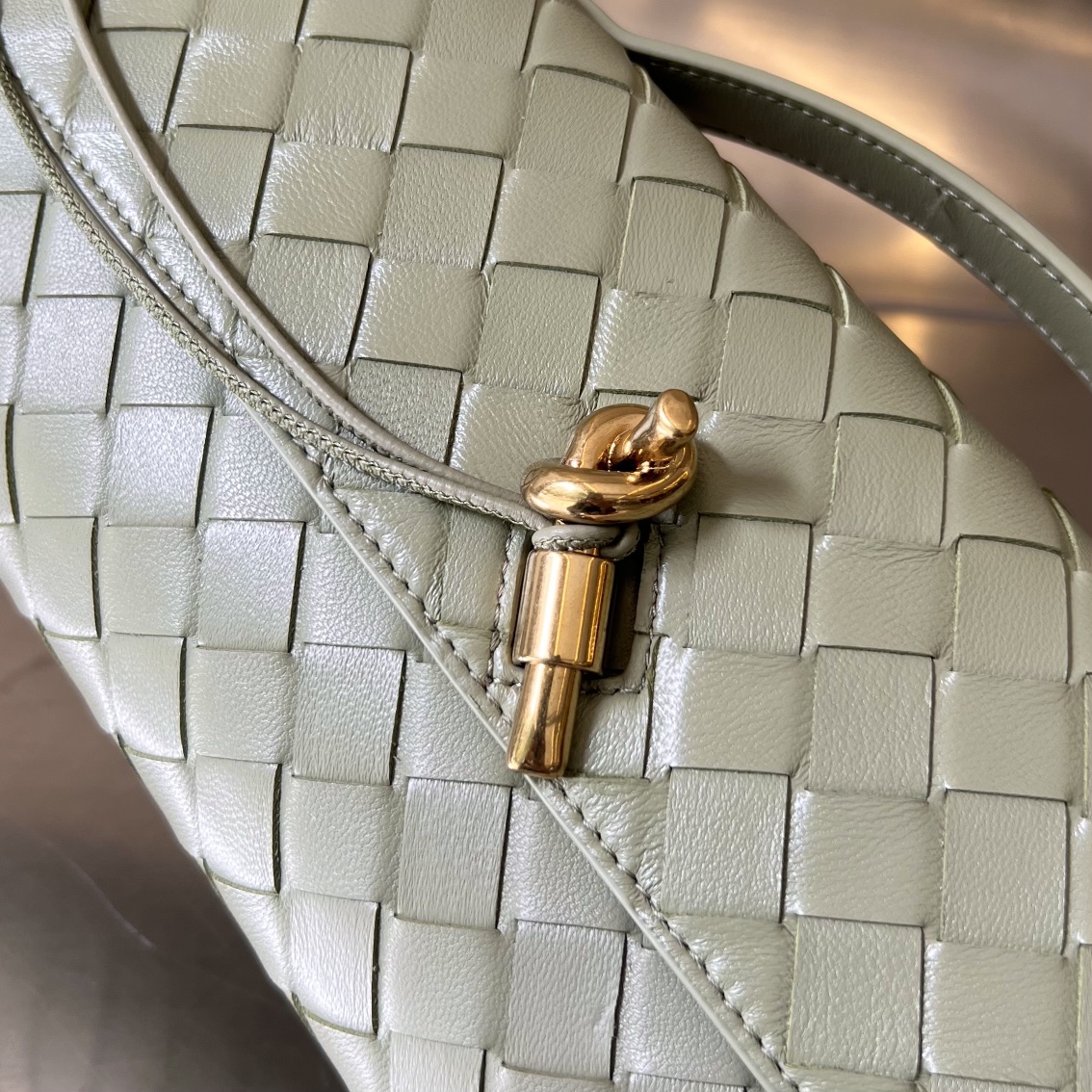 Bo*te*ga ve*ne*ta clutch-31x13x3 cm