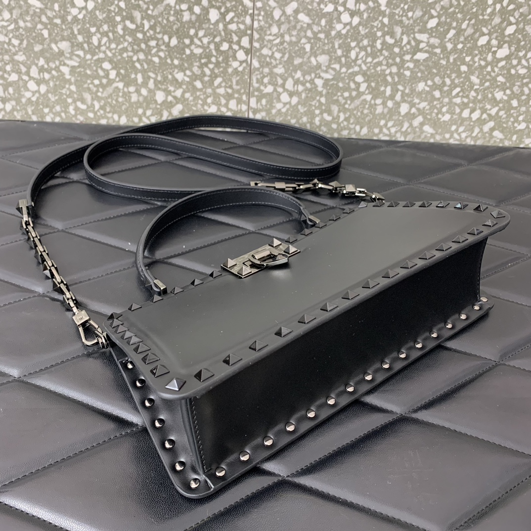 Valentino Garavani Rockstud 23 Bag-28*14*8CM