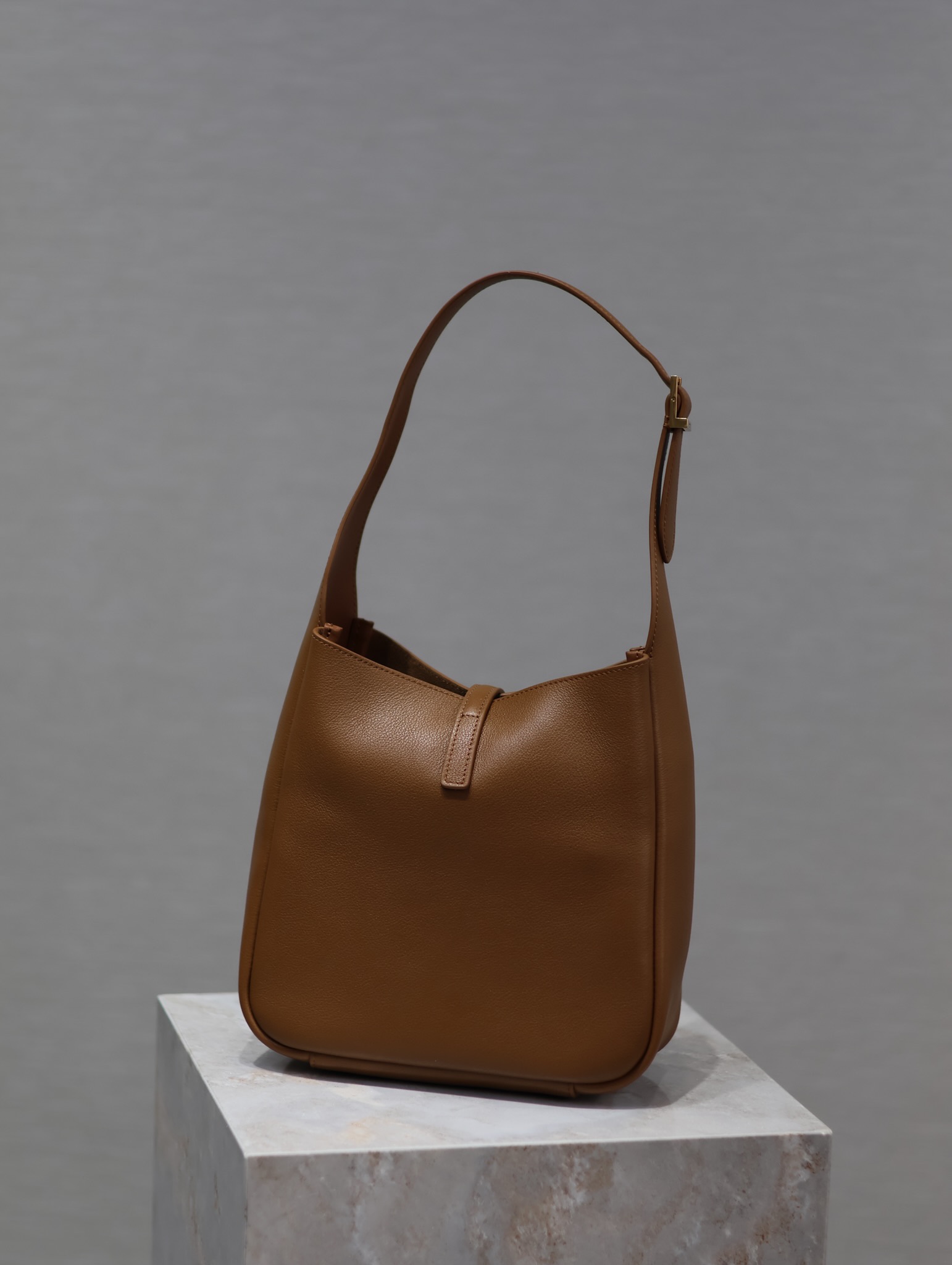 YSL Le5A7 Vintage Bag-23×22×8.5CM