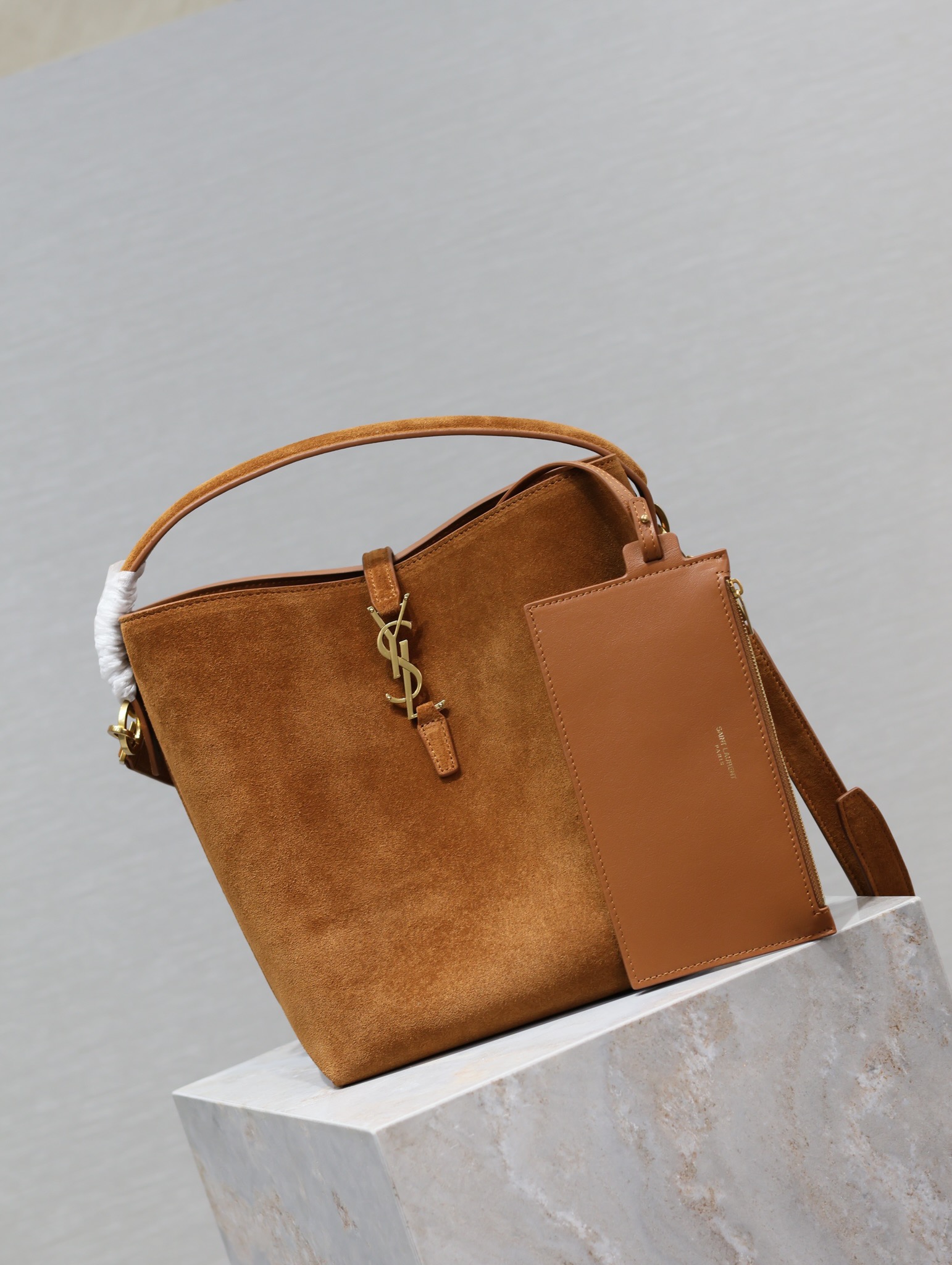 YSL Le5A7 Vintage Bucket-17×20×13CM