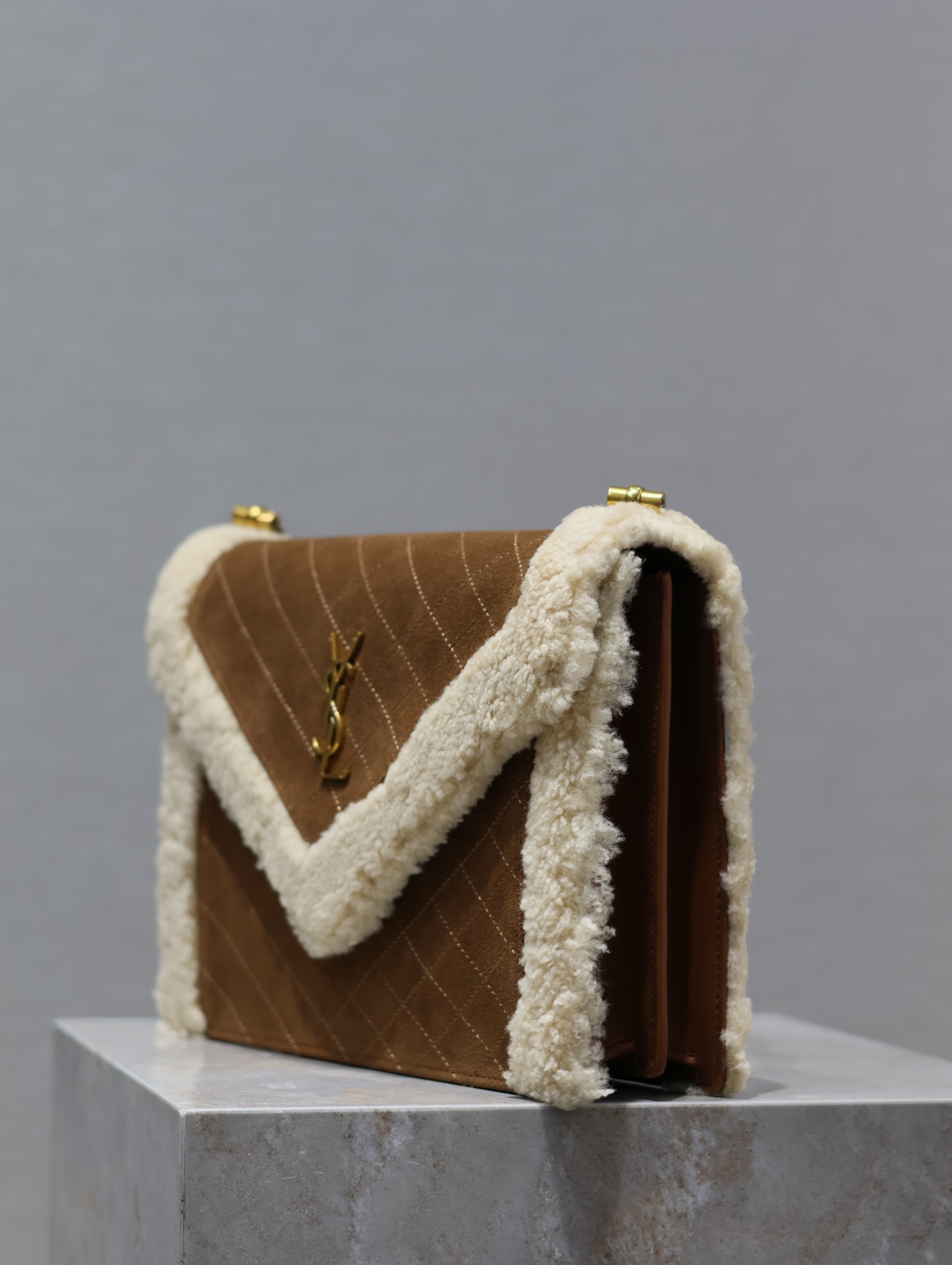 YSL Quilted Grain Envelope Bag-26×18×5CM