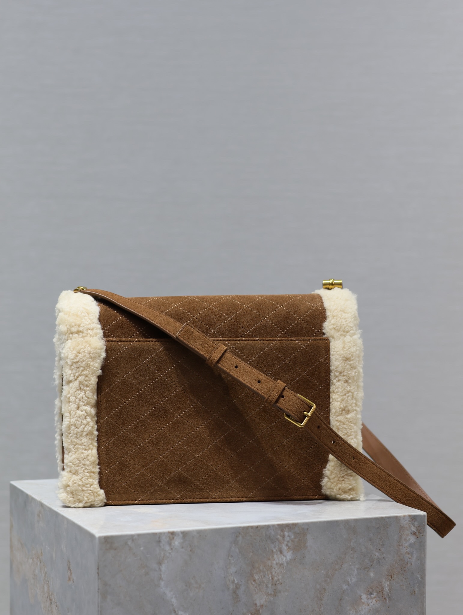 YSL Quilted Grain Envelope Bag-26×18×5CM