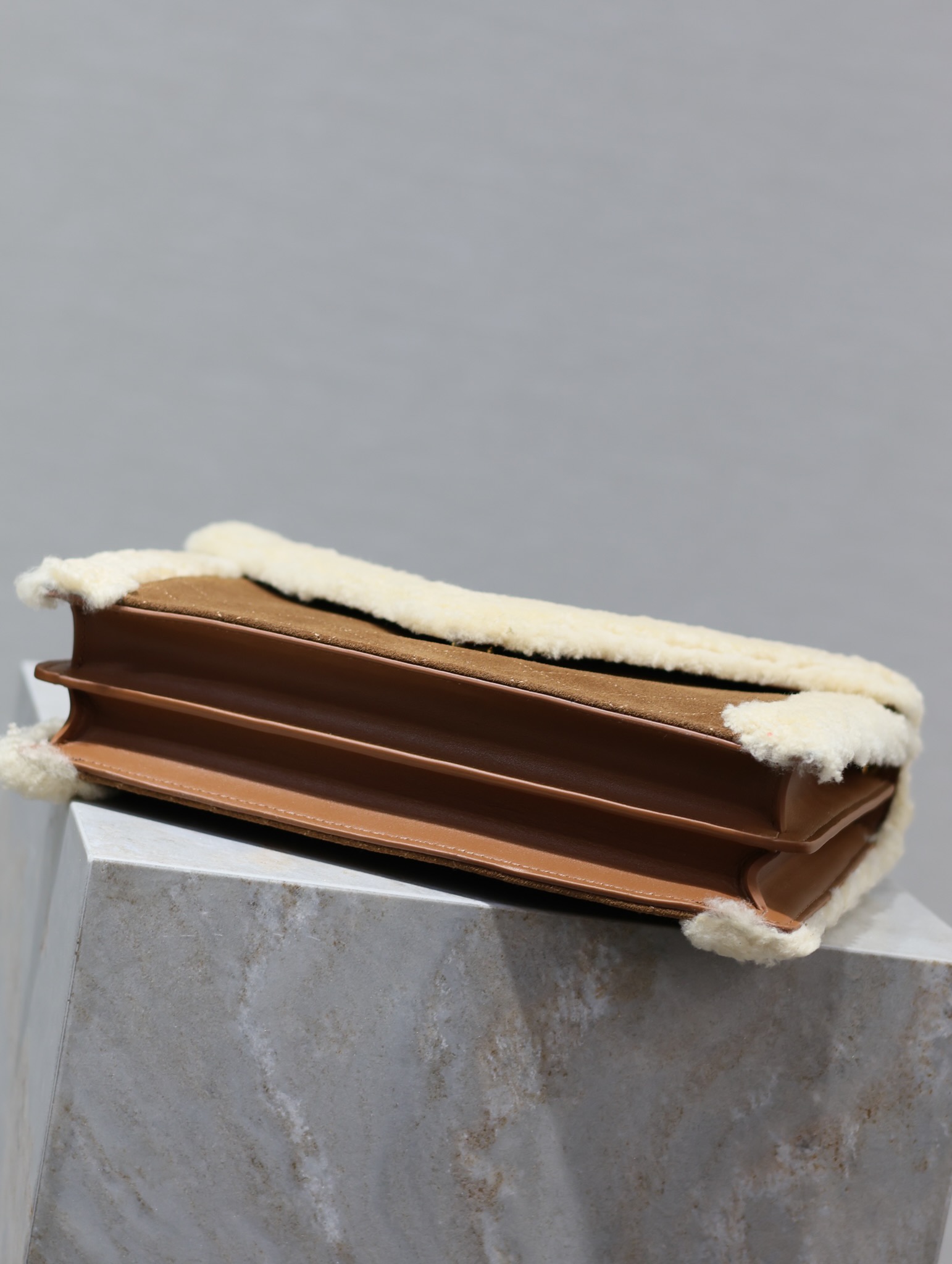 YSL Quilted Grain Envelope Bag-26×18×5CM