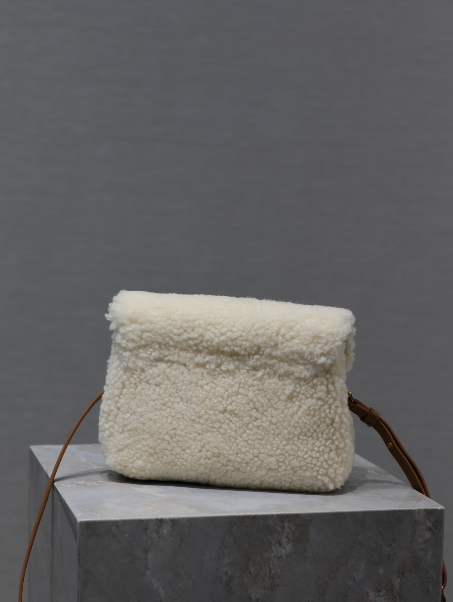 YSL LouLou Bag-20*14*7CM