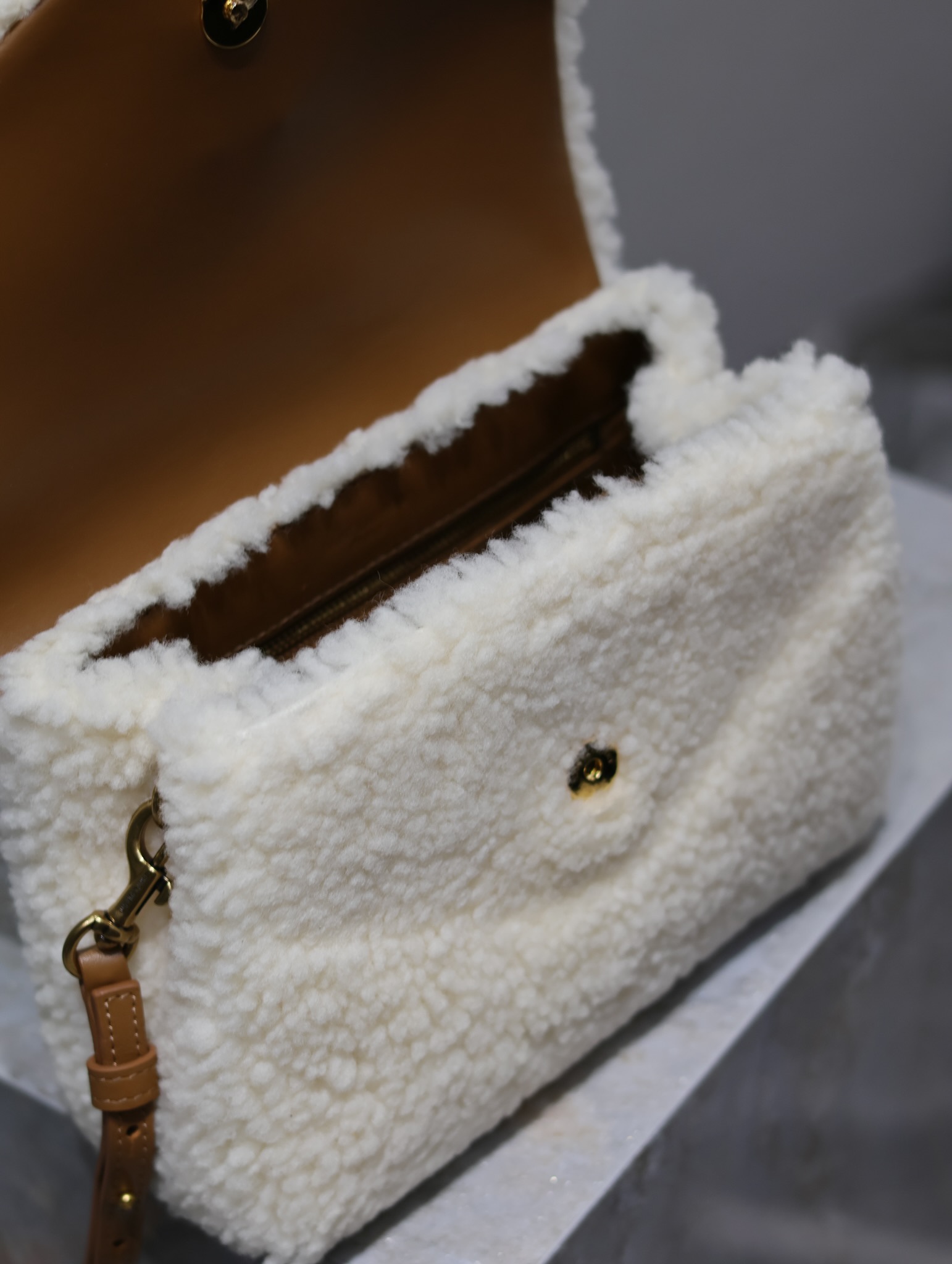 YSL LouLou Bag-20*14*7CM