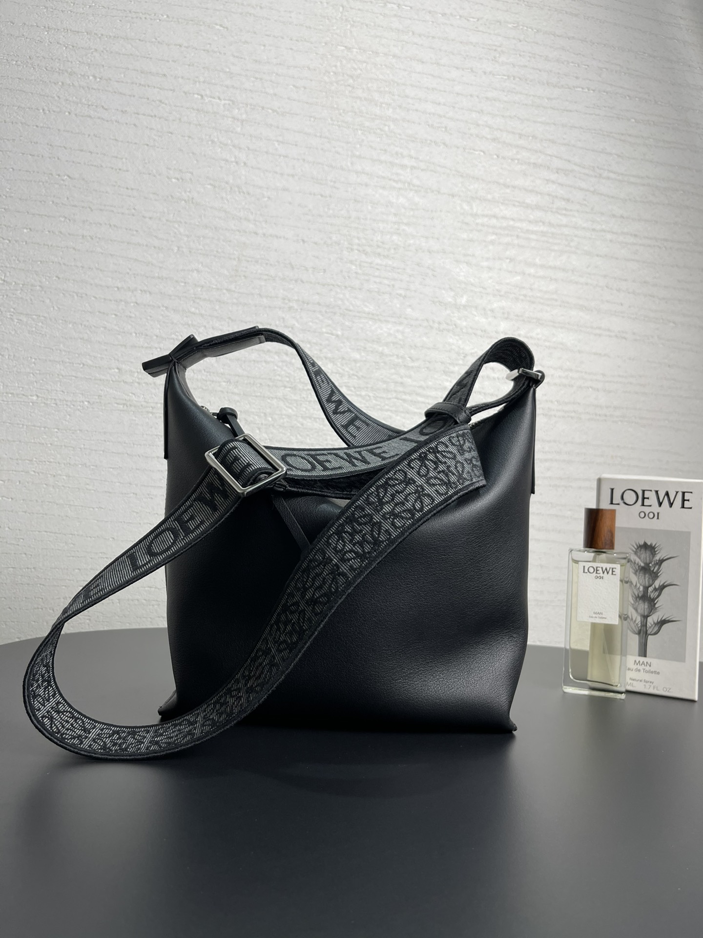 Loewe Cubi Bag-29.5*22*10.5CM