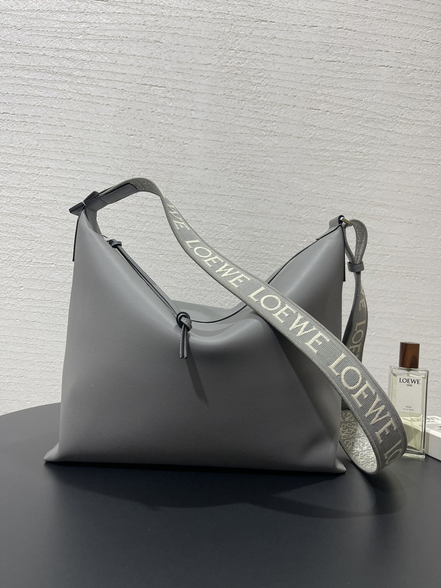 Loewe Cubi Bag-43*29*13.5CM