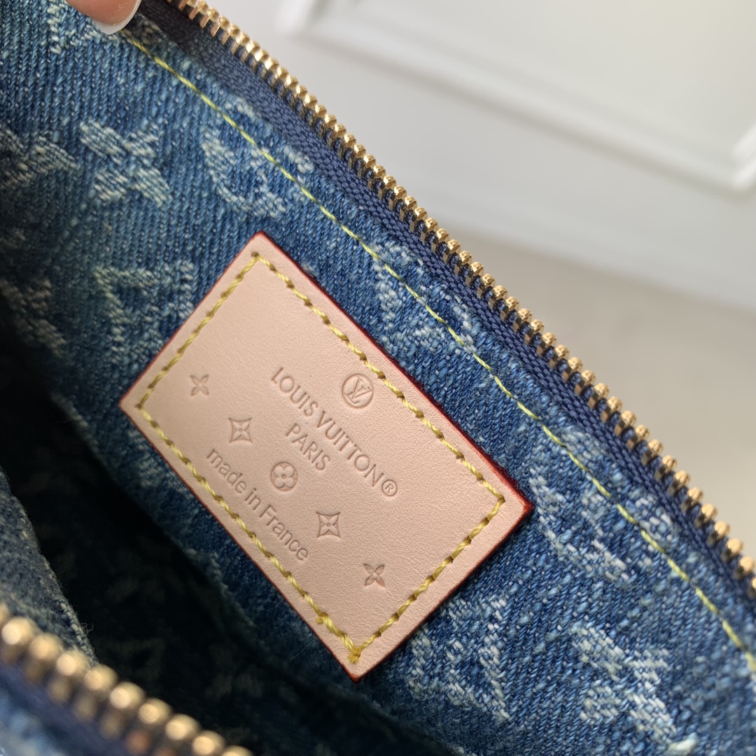 l**is V*t*n mini pochette accessoires-15*9.5*3cm