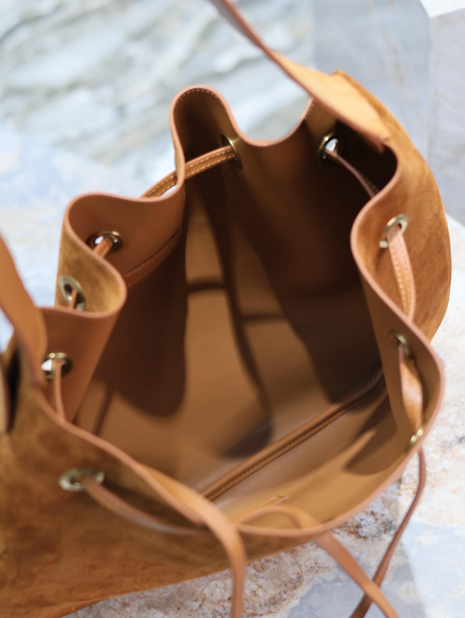 YSL Flat Hobo Bag-44×33×2.5CM